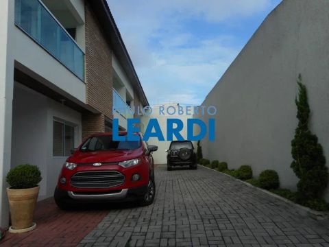 CASA EM CONDOMÍNIO - CIDADE ADEMAR - SP