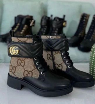 Botas Gucci GG Marmont cano alto