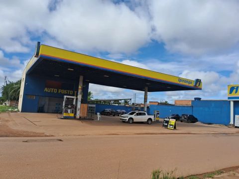 Posto de  combustível