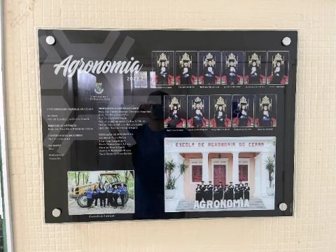 Placa de Vidro e Placas de Mesa para Formaturas