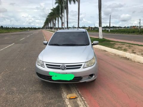 Vendo carro com parcelas 
