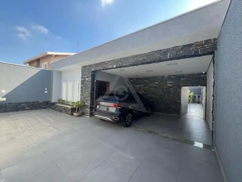 Casa à venda em Campinas, Parque Industrial, com 2 suítes, com 285 m²