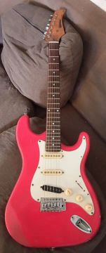 Guitarra Elétrica Vermelha Waldman 