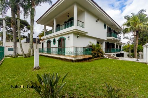 CASA MARAVILHOSA NA MELHOR LOCALIZAÇÃO DO  JARDIM SOCIAL