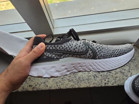 Tênis Nike React Infinity Run FK 3 Masculino Cinza e Preto