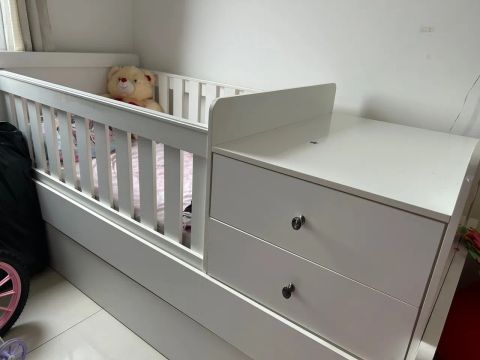Berço cama trocador multifuncional com cama auxiliar