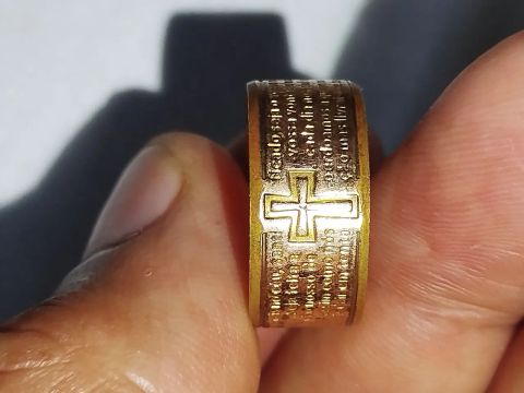 Anel com Cruz escrito oração do Pai Nosso