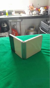 Celular Samsung Galaxy Z Flip - para retirada de peças 