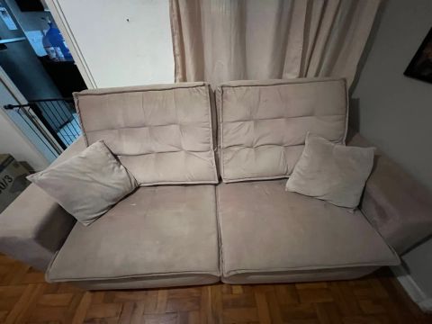 Sofá praticamente novo