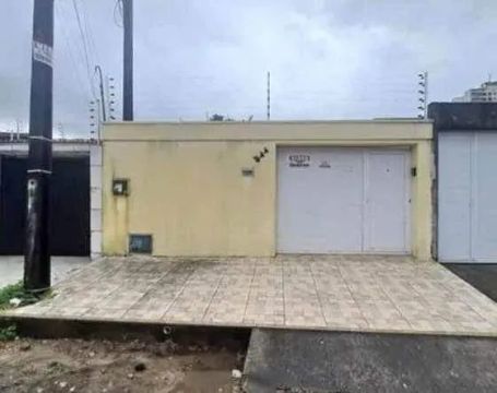 Vendo casa no Monte das Oliveiras 