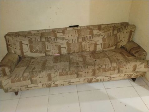 Sofá 3 lugares 