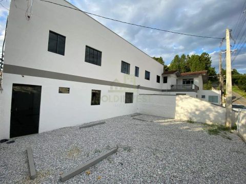 Apartamento com 2 quartos no bairro Águas Claras-Brusque!!