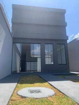 Casa com 3 quartos 1 Suite NOVA