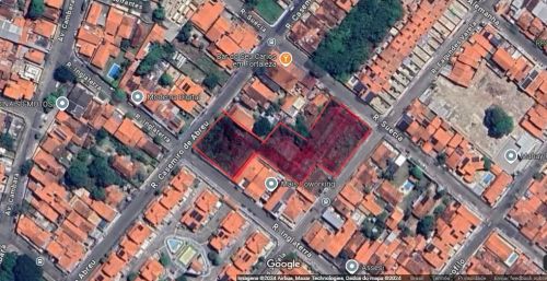 Imóvel para venda tem 4702 metros quadrados em Itaperi - Fortaleza - CE