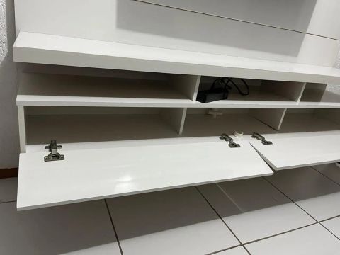 Rack branco com 3 prateleiras