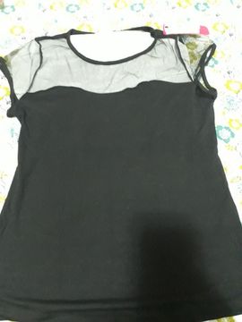 Blusinhas novas. 30,00 cada
