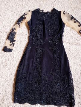 Vendo vestido de festa