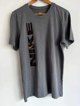 Camiseta nike masculina cinza tamanho P