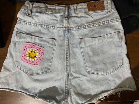 Short Jeans bordado 