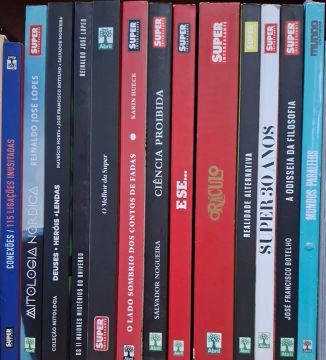 Livros Superinteressante - Lote com 13 volumes Diversos Títul
