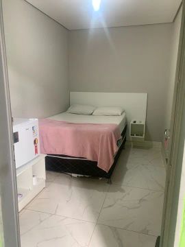 Quarto mobiliado para aluguel