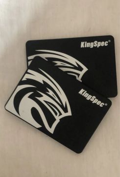 2 SSDs KingSpec de alta performance