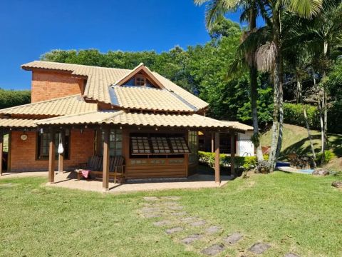 Casa com 3 dormitórios à venda, 240 m² por R$ 979.000 - Capela do Barreiro - Itatiba/SP