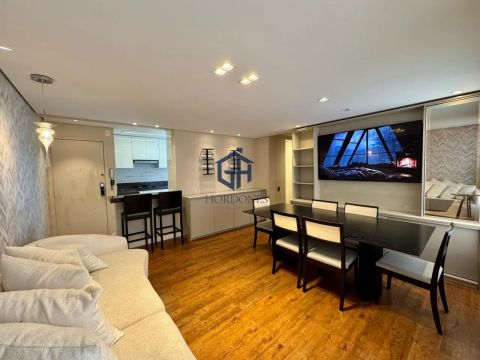 Apartamento com lazer, 2 quartos, porteira fechada.