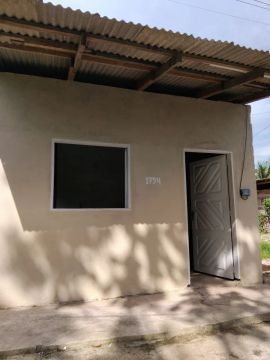 Casa na sétima avenida dos congós/prox. Ao PaPas clube