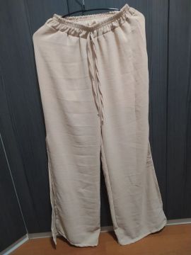 Calça de tecido leve feminina bege
