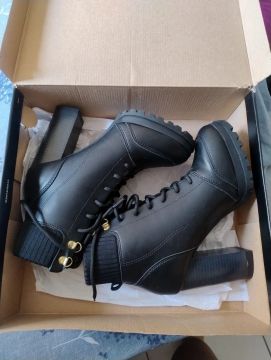 Bota coturno 