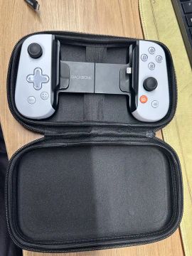 Controle Backbone playstation pra IPhone