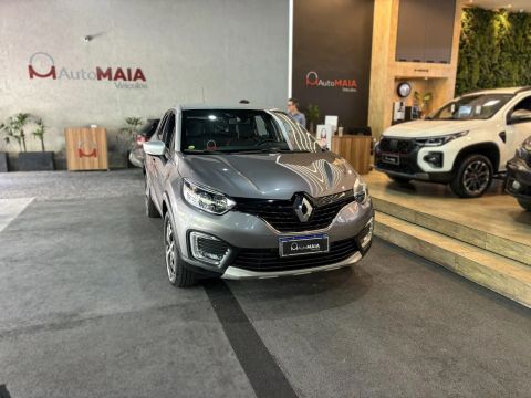 Renault Captur Bose 1.6 Turbo com Todas as Revisões e Som Premium Bose!!!