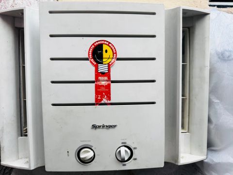 AR CONDICIONADO DE JANELA 7500 BTU 