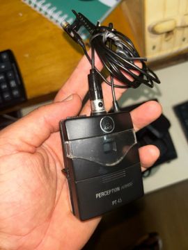 Transmissor AKG R45 Lapela 