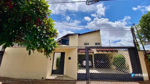 Em frente a Orla Morena com 3 suítes