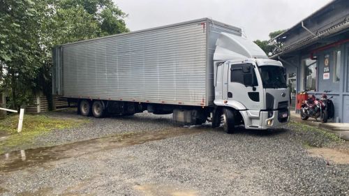 Caminhão Baú Ford Cargo 2431 ano 2019
