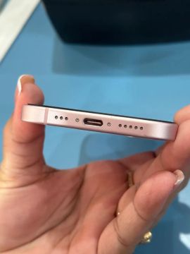 iPhone 15 128GB Rosa 