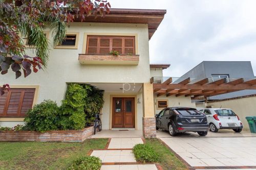 Venda de Casa em Condomínio em Porto Alegre-RS, bairro Terra Ville com 600m² Área Const. e