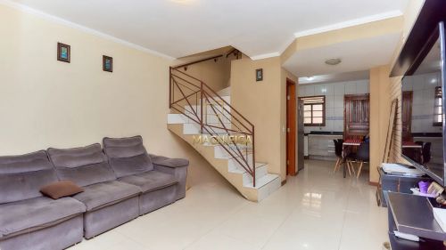 SOBRADO A VENDA NA CIDADE INDUSTRIAL DE CURITIBA, PERMITE FINANCIAMENTO BANCÁRIO