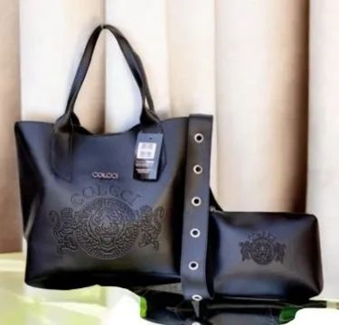 Bolsa  Preta com Detalhes - Nova