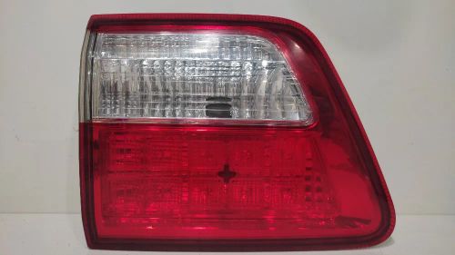 Lanterna Esquerda Tampa Traseira Toyota Sw4 2011