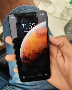 Xiaomi 4gb ram 64gb com carregador