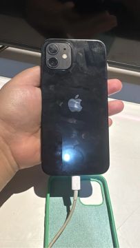 iPhone 12
