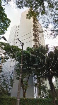 APARTAMENTO NA REGIÃO DE MOEMA