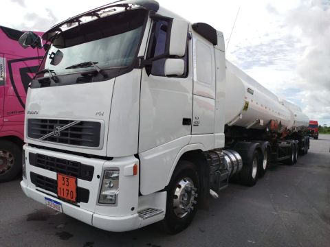 Volvo 400 ano 2009