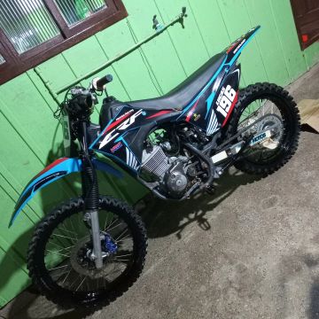 Bros 150 de trilha roupa da crf