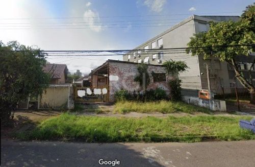 TERRENO LOCALIZADO A UMA QUADRA DA AV. ASSIS BRASIL, PLANO , MEDINDO 13,20 X 39,60 = 522,7