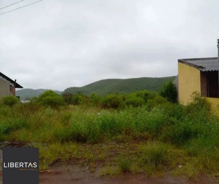 Terreno com 300 m² por R$ 110.000,00 na Rua Ugo Joao Trevisan- Planalto- Santana