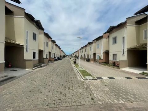 CD 070, Condomínio Monte Prince 2, casa duplex com 02 quartos, lazer
